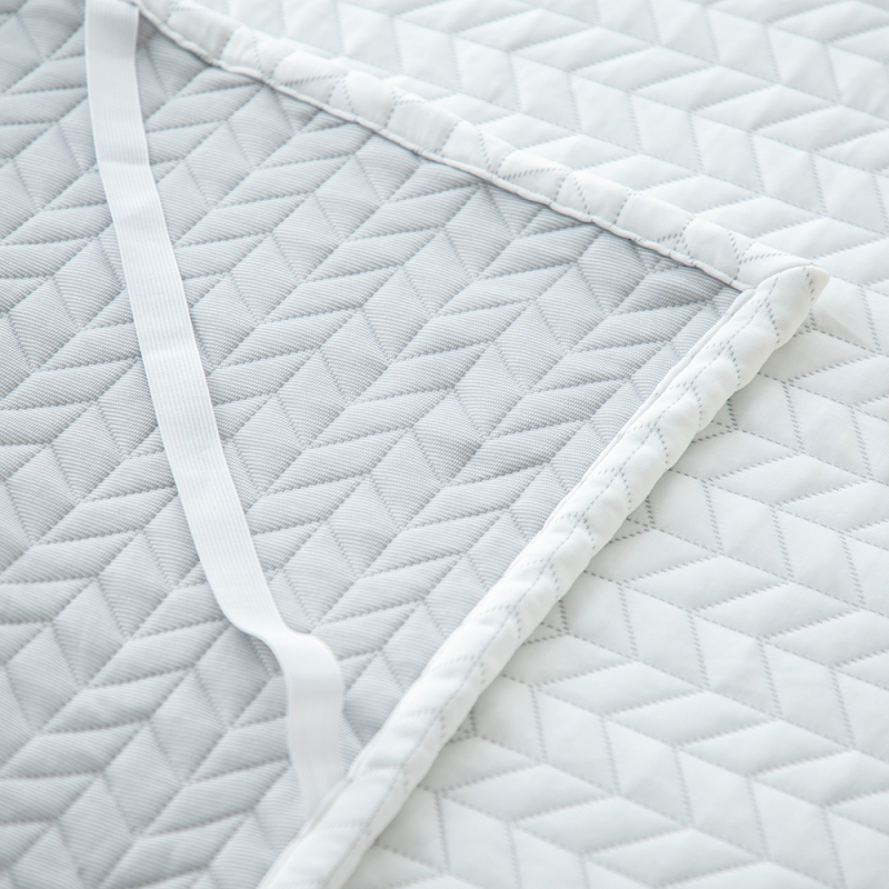 Delight Home cooling Mattress Pad