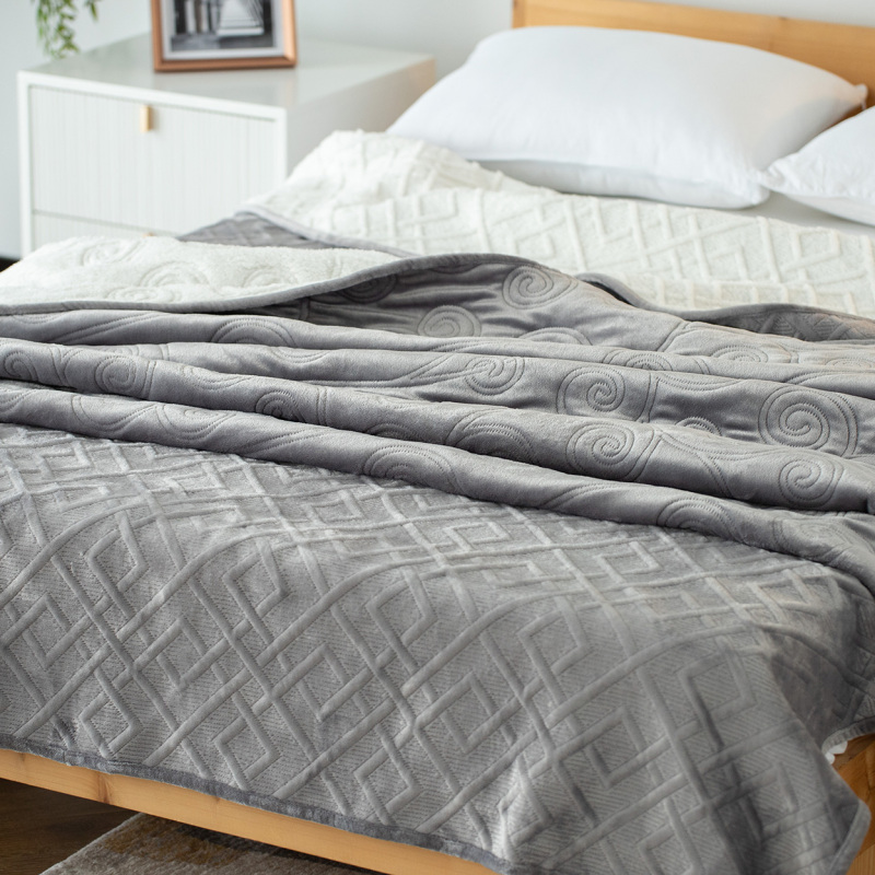 Delight Home ultrasonic embossed velvet quilt