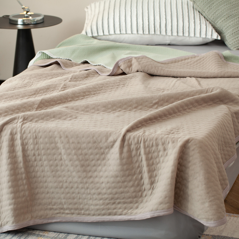 Delight Home cotton throw