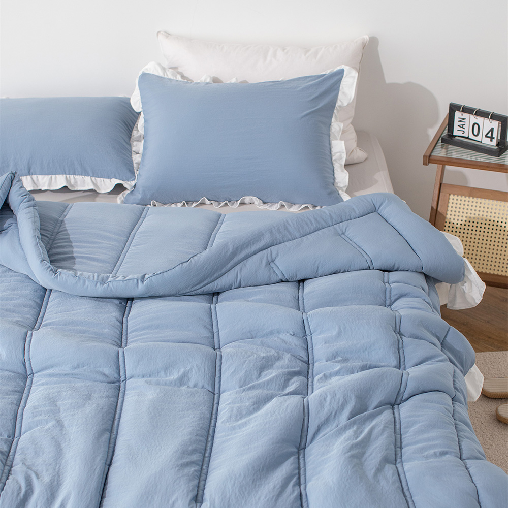 Delight Home comforter quilt set