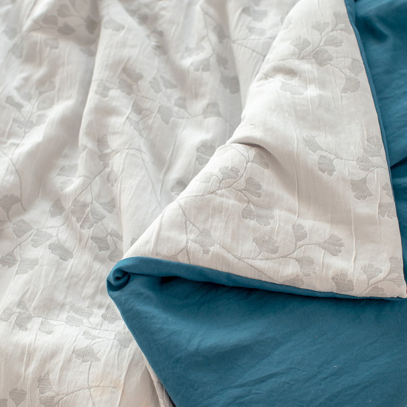 Delight Home comforter