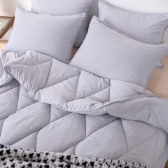 Delight Home comforter