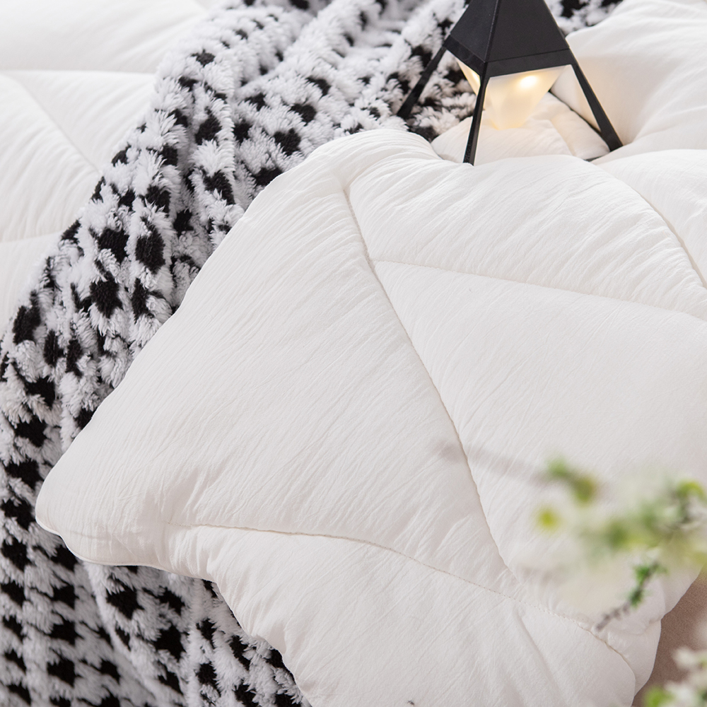 Delight Home cotton comforter