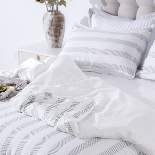 Striped Jacquard Comforter Set