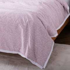 Cotton-touch Seersucker Printed Quilt Set