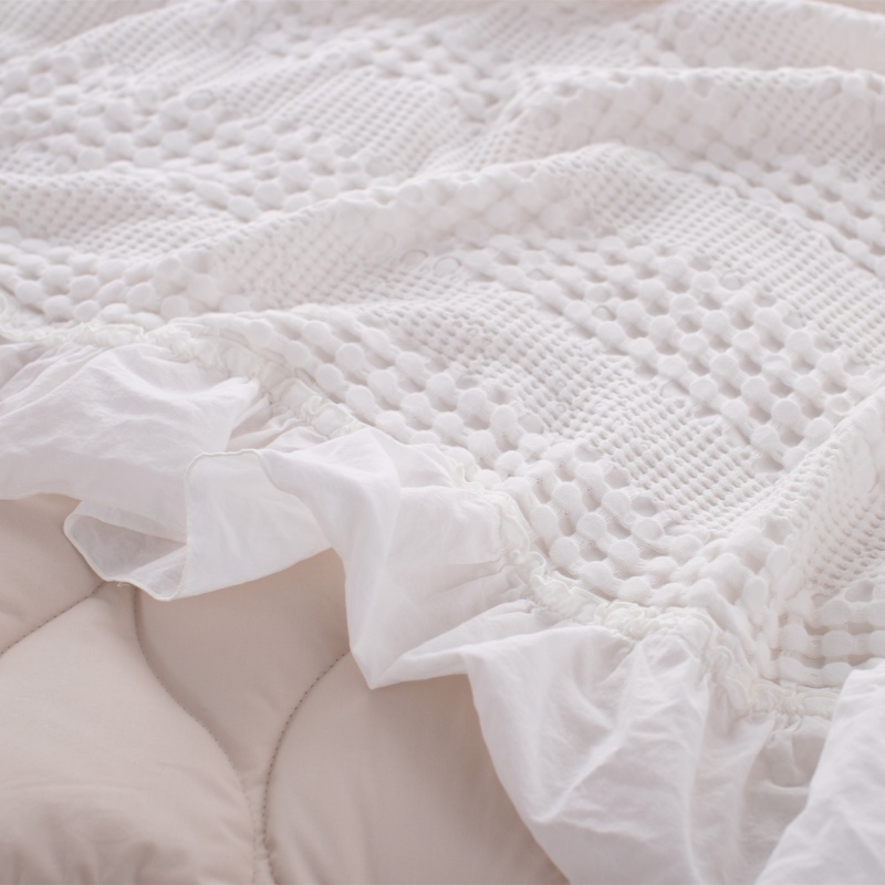 Bamboo-Cotton Blended Waffle Blanket