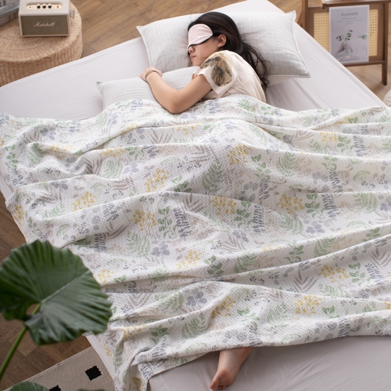 Linen-Cotton Waffle Printed Blanket