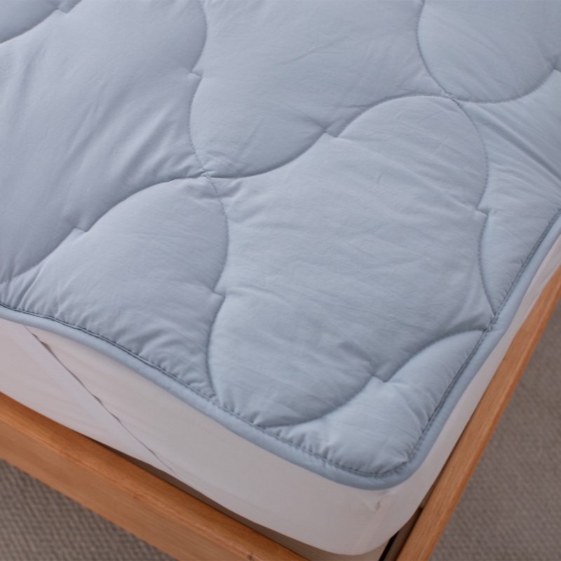 Heavyweight Wool Filling Topper