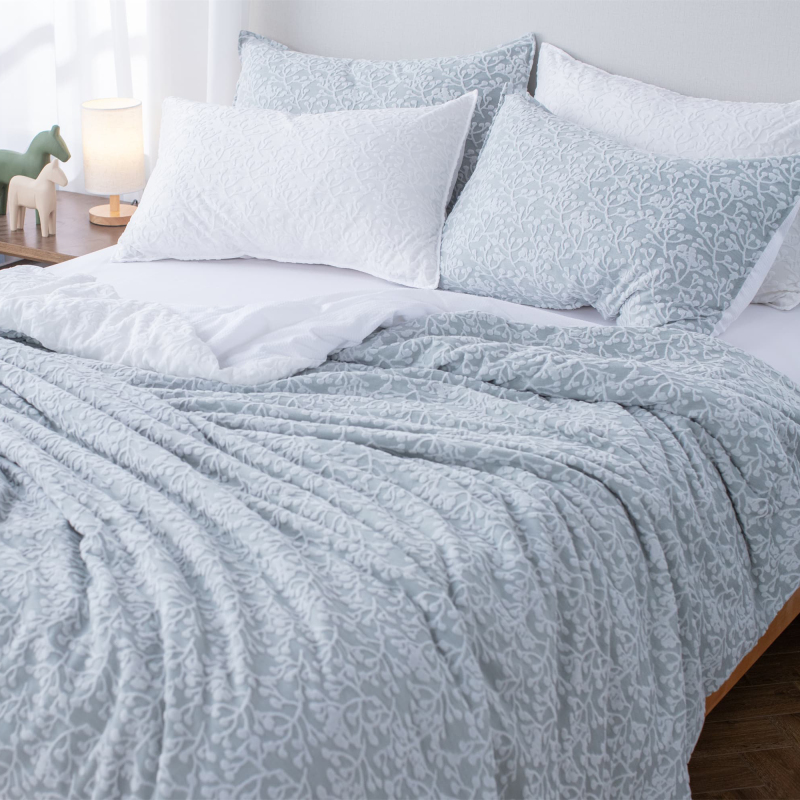 knitted Jacquard Terry Quilt Set