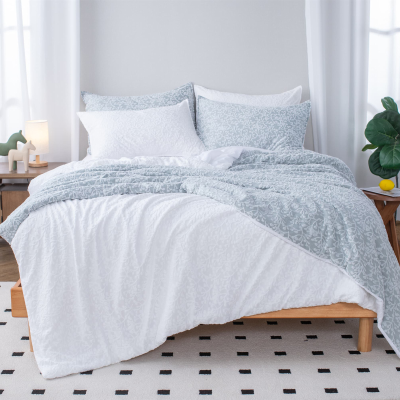 knitted Jacquard Terry Quilt Set