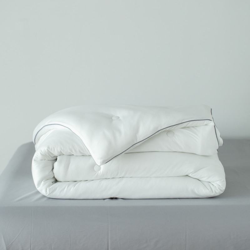 Knitted Polyester Jersey Comforter