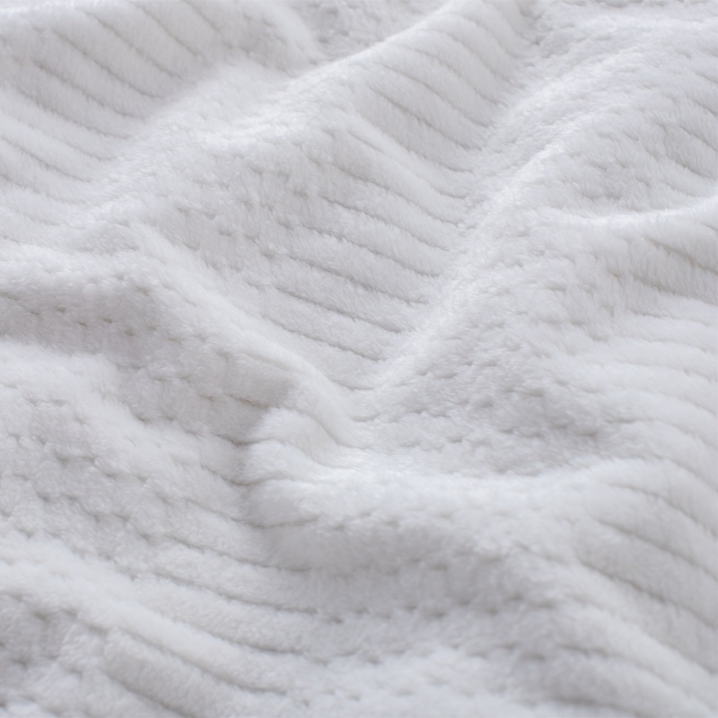 Jacquard Flannel Comforter
