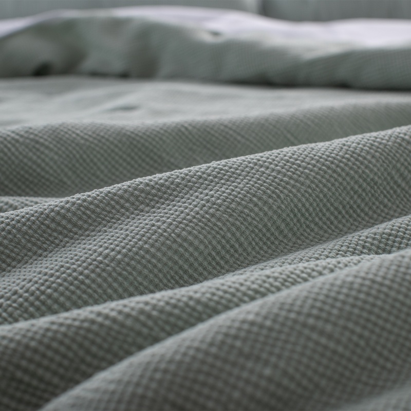 Crinkled Corduroy Embroidered Quilt