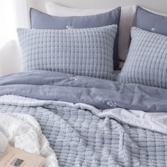 Weft-Knitted Jacquard Sherpa Quilt