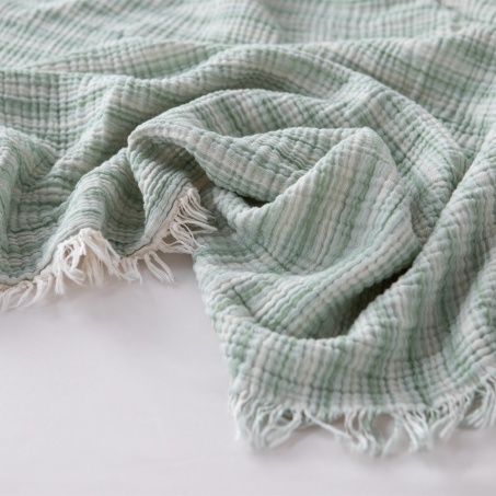 100% Cotton Gauze Yarn-Dyed 4-Layer Fringe Blanket
