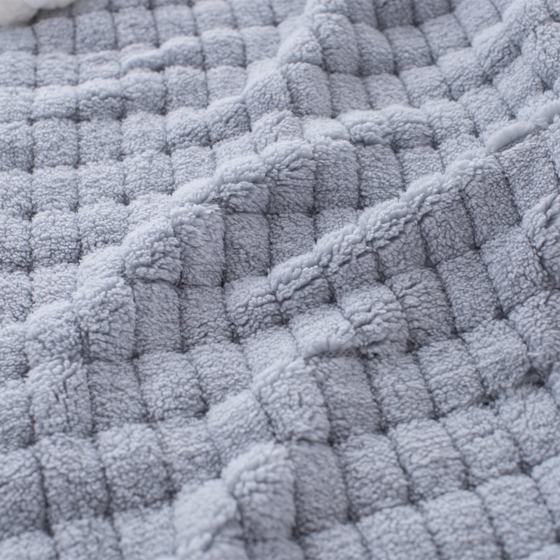 Weft-Knitted Jacquard Sherpa Quilt