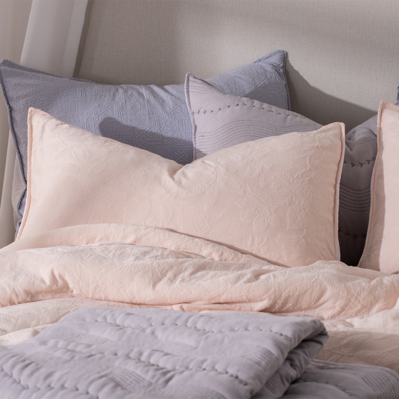 Poly jacquard knit fabric Comforter