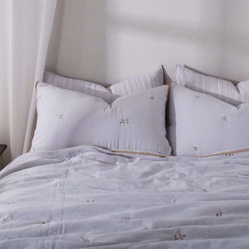 Poly Gauze Quilt with Embroidered Lace Trim