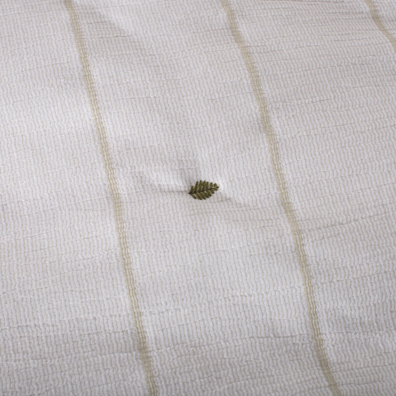 Poly Gauze Yarn Dyed Quilt with Embroidered Lace Trim