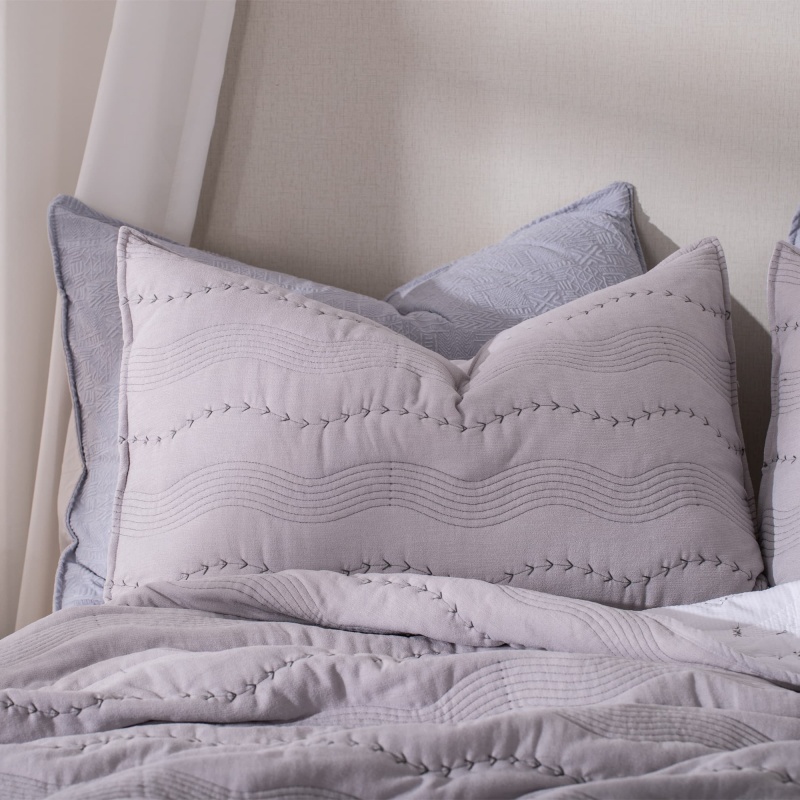 Cotton-Feel Short Plush Quilted Quilt