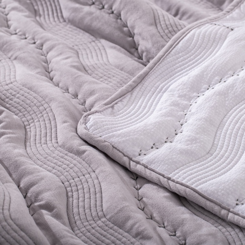 Cotton-Feel Short Plush Quilted Quilt