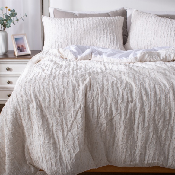 Linen touch Wrinkle Gazue 100% Poly Quilt