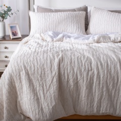 Linen touch Wrinkle Gazue 100% Poly Quilt