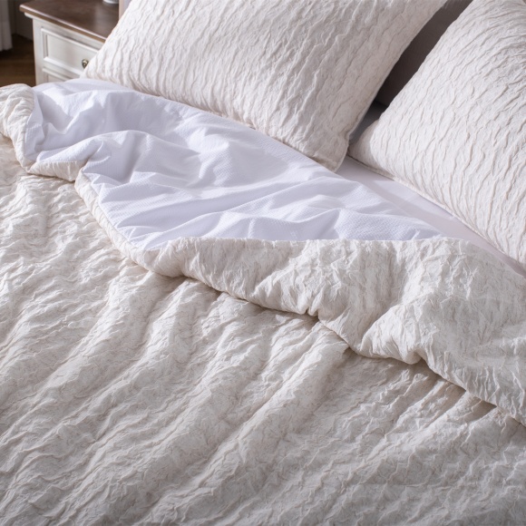 Linen touch Wrinkle Gazue 100% Poly Quilt
