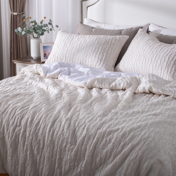 Linen touch Wrinkle Gazue 100% Poly Quilt