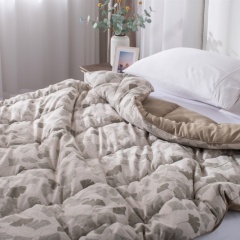 Linen touch Printed 100% Poly Comforter