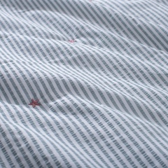 Cationic Yarn-Dyed Embroidered Seersucker Quilt