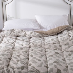 Linen touch Printed 100% Poly Comforter