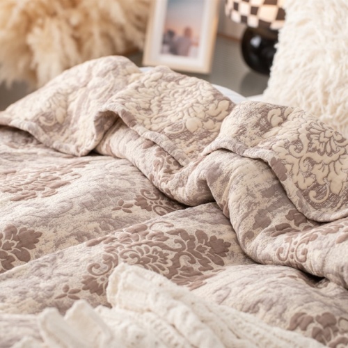 Tencel-Cotton Jacquard Triple Air-layer Blanket
