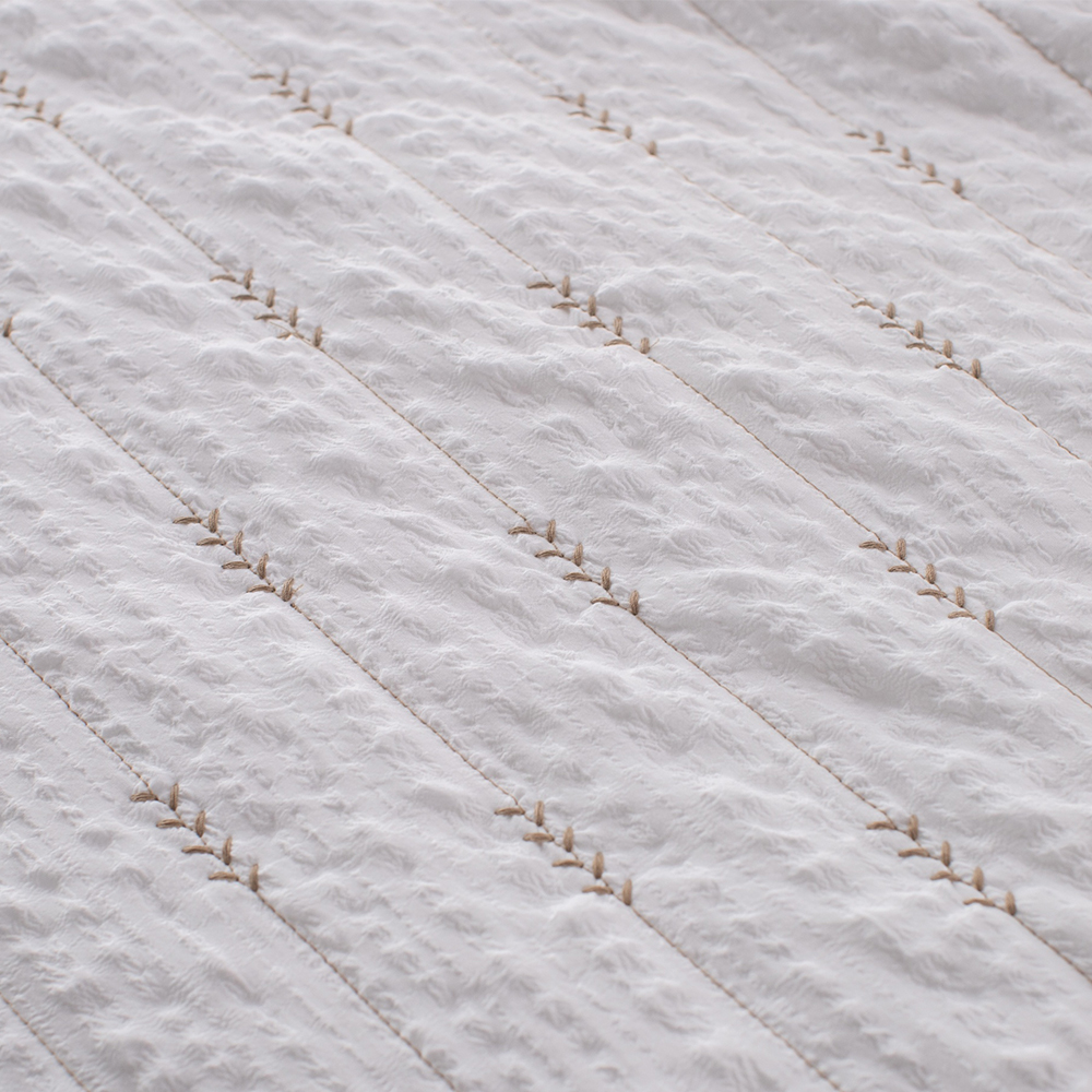 Seersucker Quilted Quilt 100% Polyester