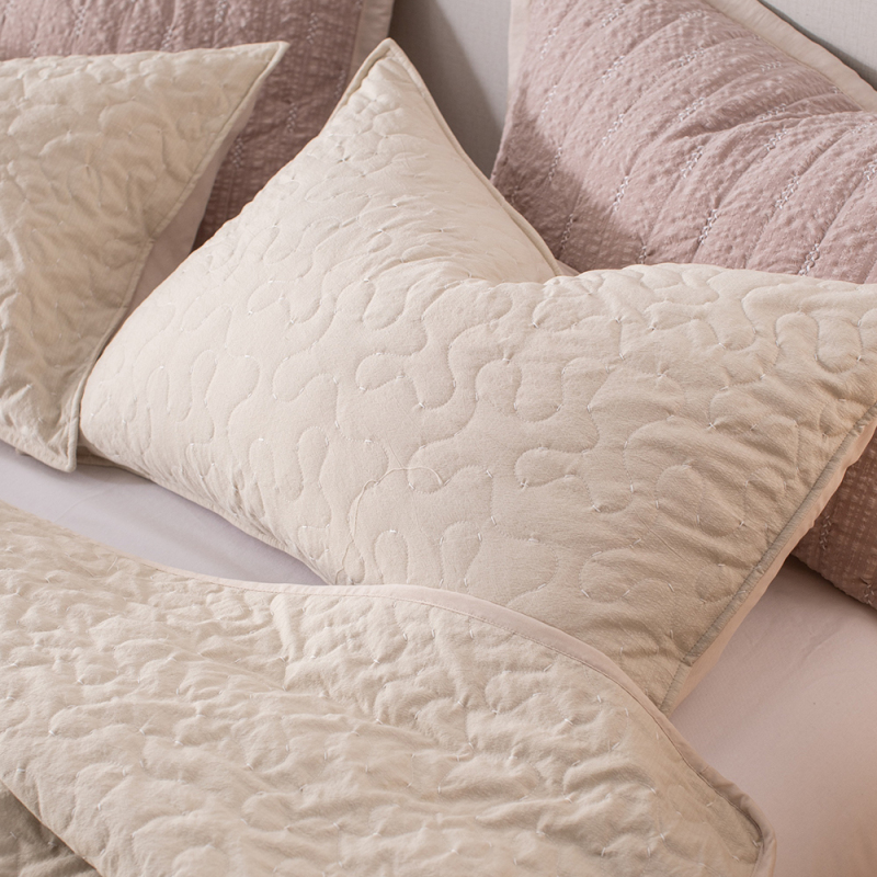 Faux Cotton-Linen Embroidery Quilt