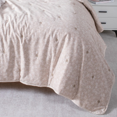 Linen-look Embroidered Quilt