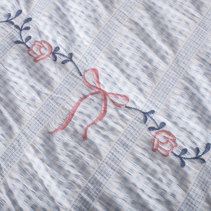 Seersucker Quilted Quilt 100% Polyester
