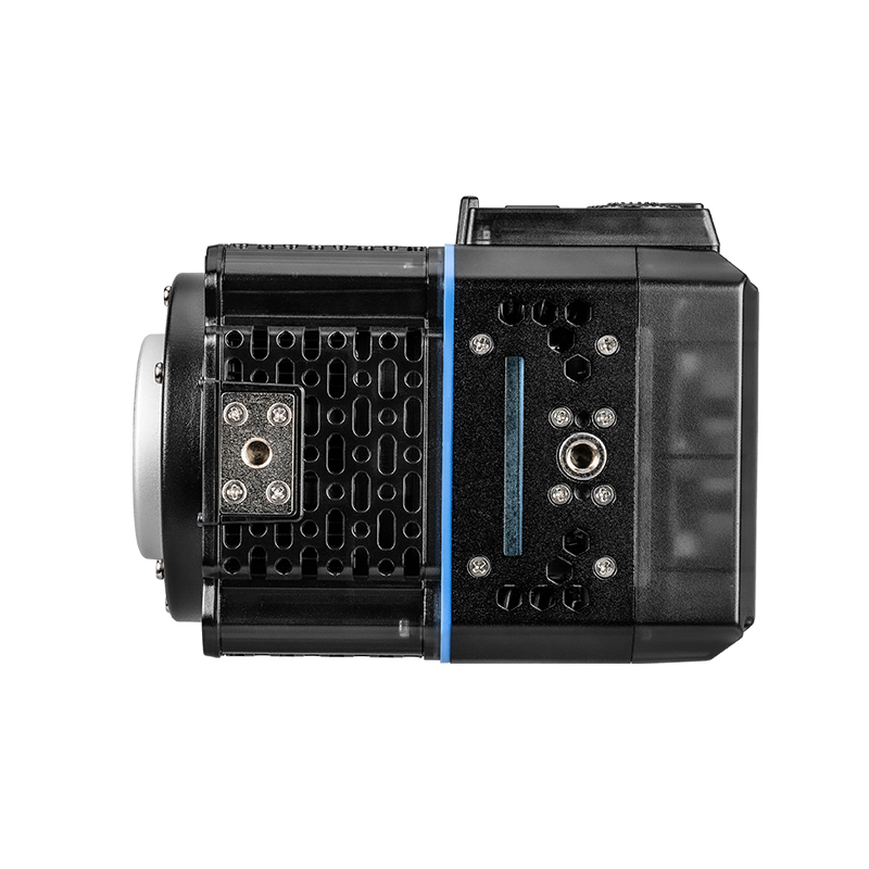 YN150 Single Light，150W Handheld Video Light, mini Bowens Mount , With a Wide Variety of Accessories.