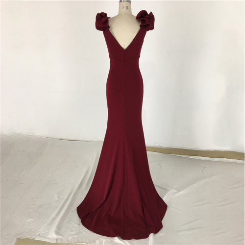 2022 Burgundy knitted satin shoulder appliques flowers prom halter neckline appliques embroidery slit prom dress