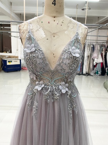 New V neck 3D flower embroidery prom dresses 2023 wholesale for women