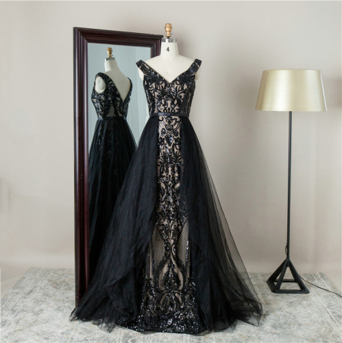 Fashionable v neck sleeveless luxury gold evening dress sequined ladies evening dresses with tulle