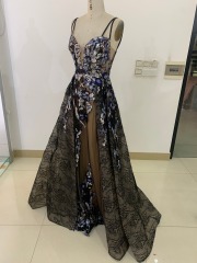 Deep V Neck Flowers Embroidery Overskirt Lace Fabric Empire Style Evening Gowns 2022
