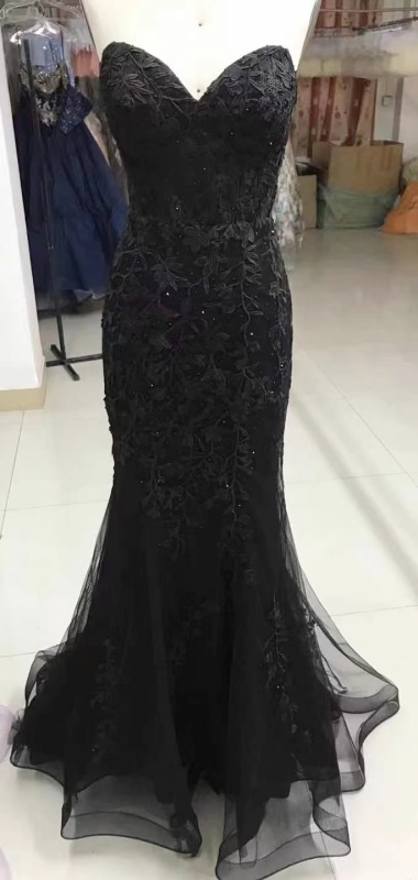 Sweetheart Solid Color Mermaid Lace Up Back Prom Dress