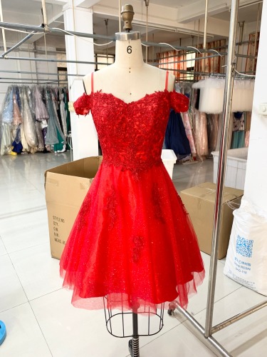 Knee Length Off The Shoulder Solid Red Mini Formal Elegant Party Homecoming Dress