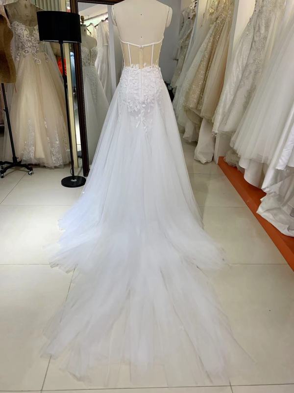Simple Sweetheart Fitted Corset Nice Embroidery A Line Tulle Wedding Dress