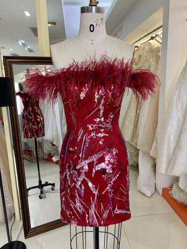 Off The Shoulder Sequin Knee Length Sexy Mermaid Homecoming Dress