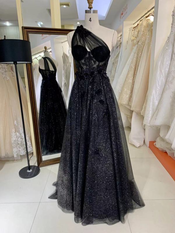 Burgundy black 2023 New 3D embroidery sleeveless one shoulder A line Tulle prom dresses