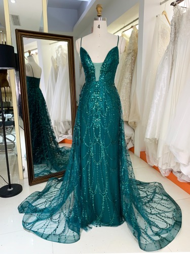 Emerald green sleeveless deep V formal sequin prom gowns evening dress party with overskirt