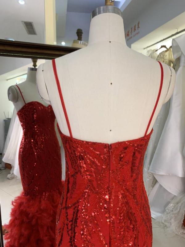 Red emerald wholesale mermaid sequin sleeveless fishtail feather mermaid prom evening dresses women lady elegant