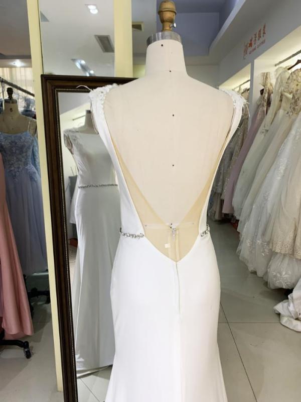 Bridal Strech jersey luxury satin sleeveless feather hand beading waist chain mermaid long wedding dresses